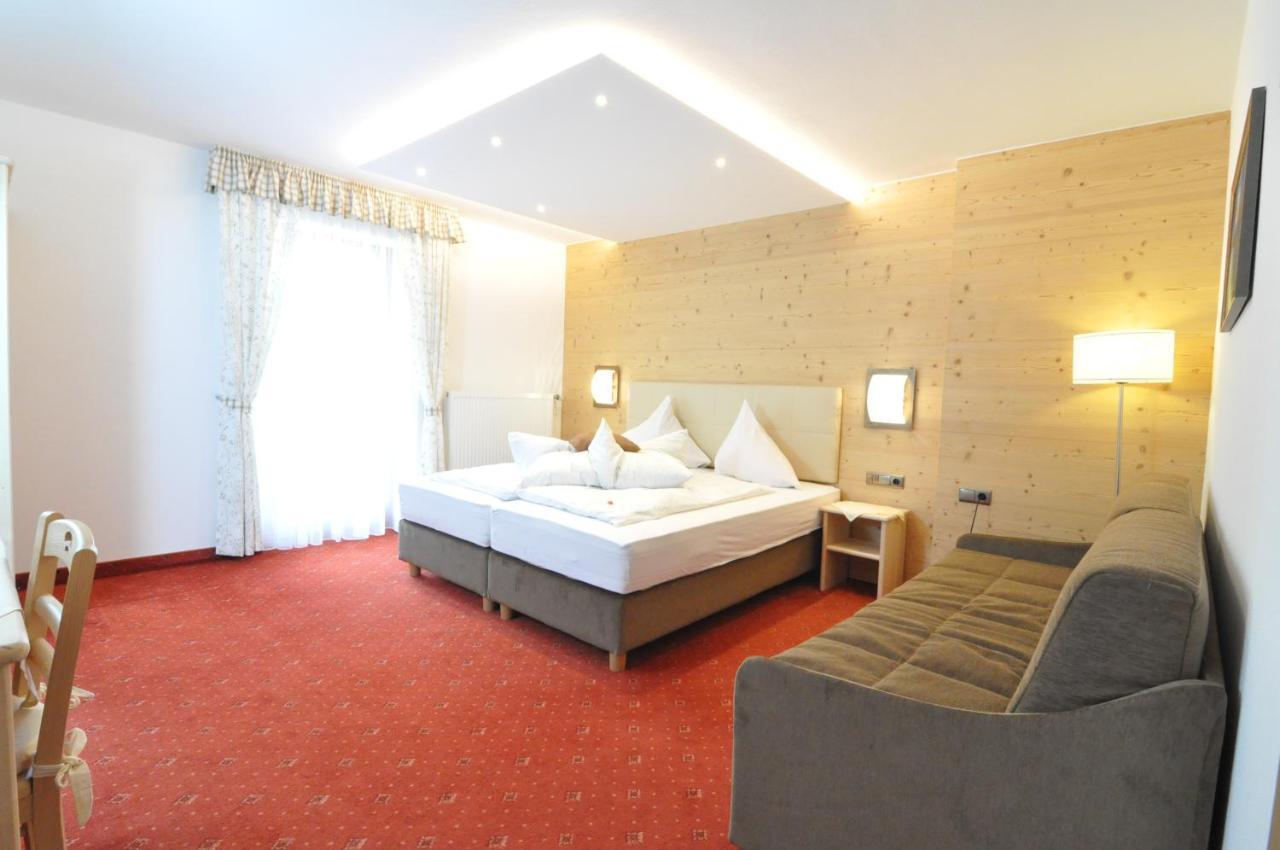 Hotel Traube - Стельвио Экстерьер фото